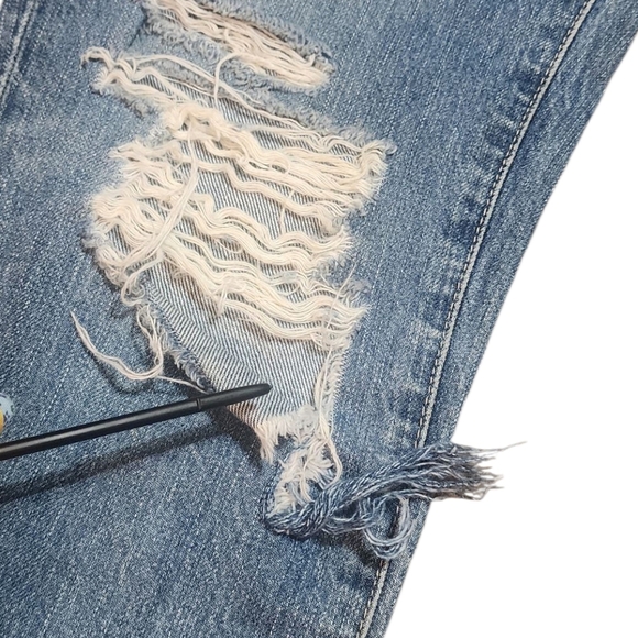 AG Beau Slouchy Skinny Jeans - Picture 12 of 12